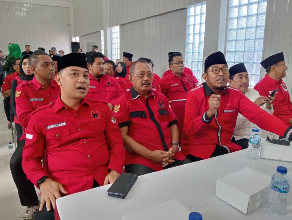 DPP PDIP Serahkan 7 Surat Rekomendasi pada Pilkada Serentak Jatim 2024