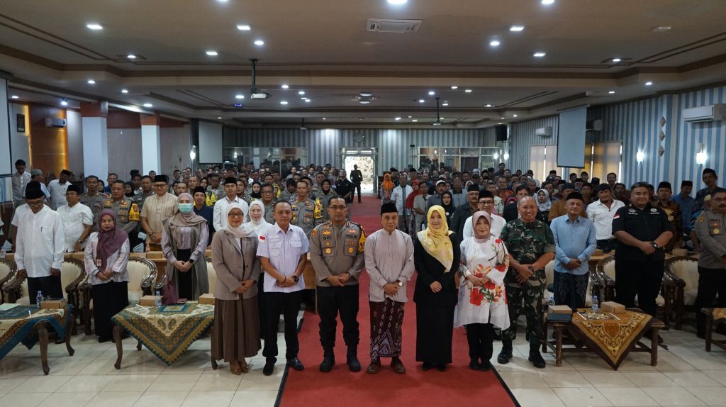 Sosialisasi Polisi RW Polres Probolinggo Kota bersama pemkot (Foto: Humas Polres Probolinggo Kota)