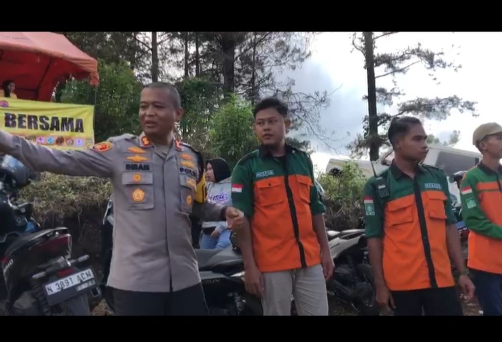 Antisipasi Lonjakan Wisatawan, Polisi Disiagakan di Jalur Ekstrem Pacet-Batu