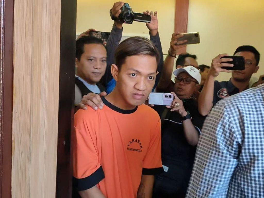 Diminta Biaya Semir Rambut, Pria Surabaya Bacok Pemilik Salon