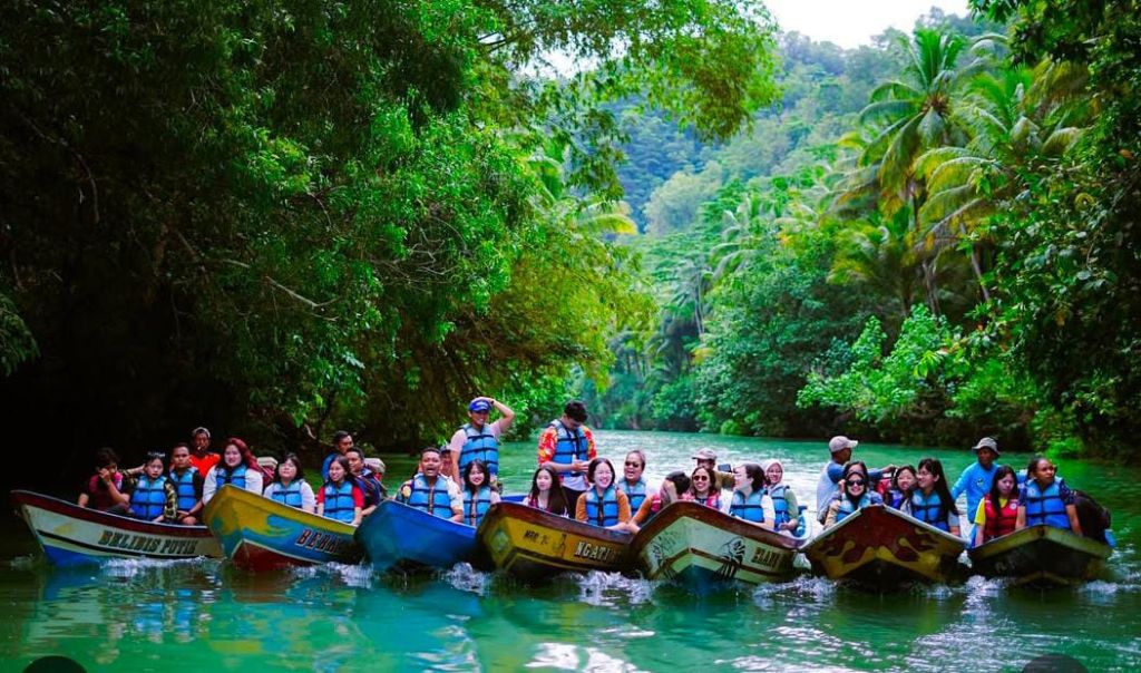 Sungai Maron Pacitan. (Dok. Instagram @sungaimaronofficial).