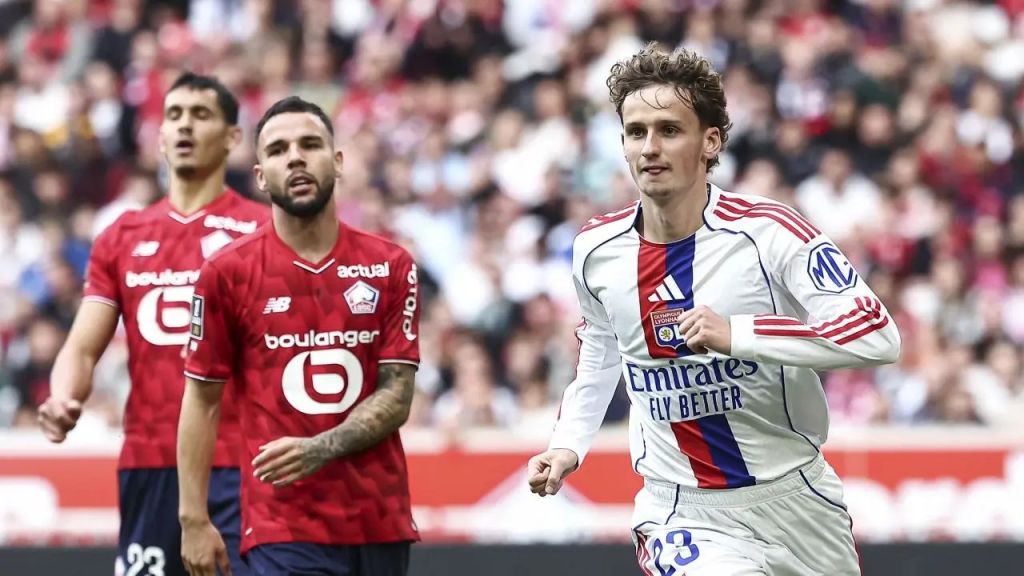Calvin Verdonk Main Penuh, Lille Kalah Tipis Dari Lyon