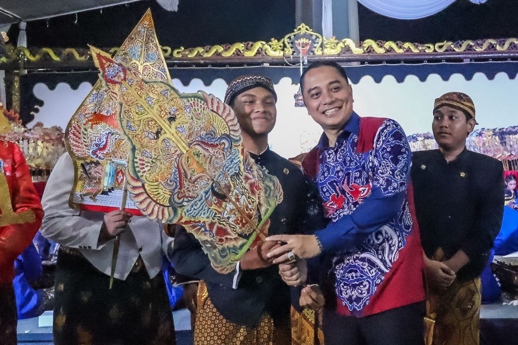 Pagelaran wayang kulit dan ruwatan digelar pemkot untuk menyambut Hari Jadi Kota Surabaya Ke-731