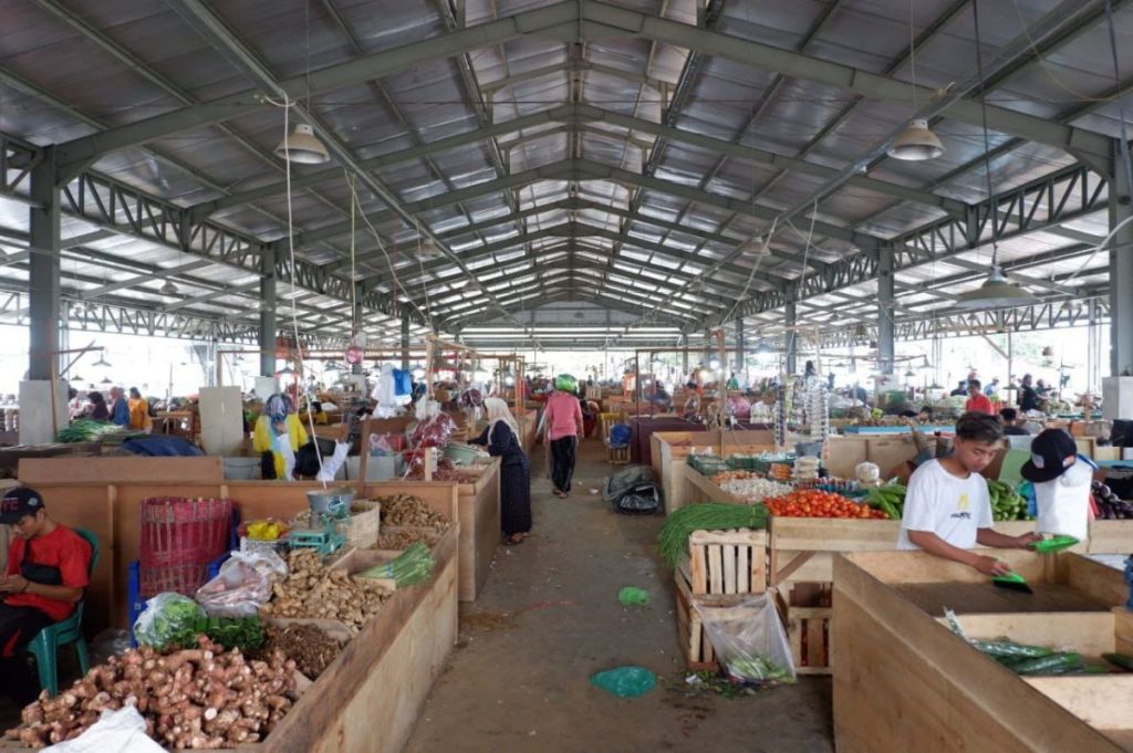 Libur Sekolah Bikin Harga Pangan di Jatim Anjlok, Program MBG Diduga Jadi Pemicunya