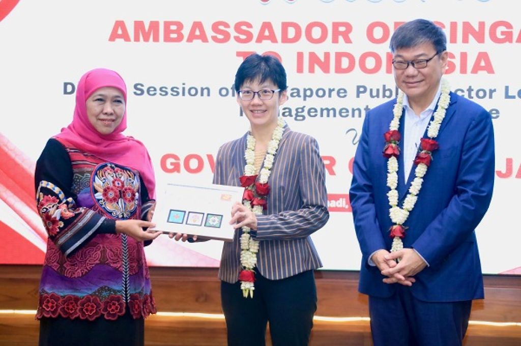Gubernur Khofifah: ASN Jatim Terima Beasiswa Belajar dari Singapura