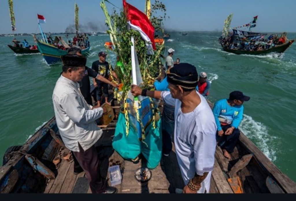 Nadran: Warisan Laut yang Hidup di Pesisir Cirebon