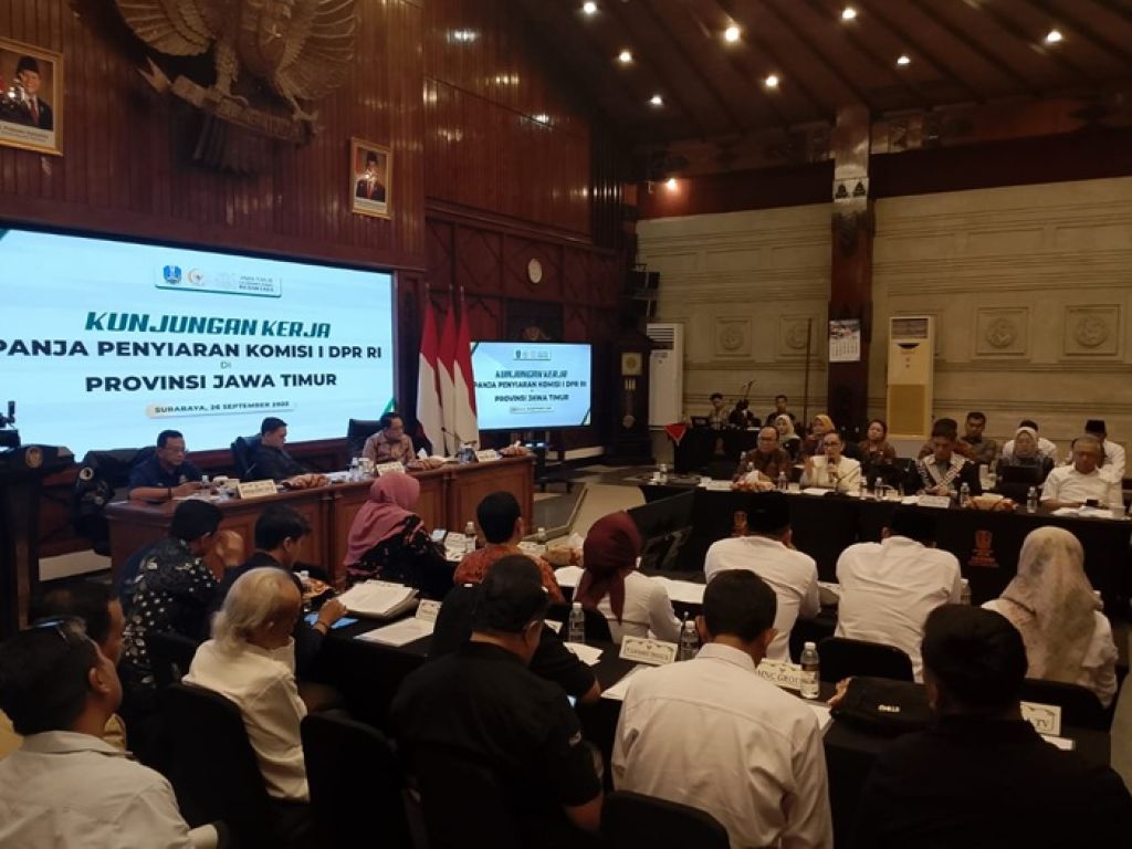 Komisi I DPR RI Libatkan Media dan KPID Jatim dalam Pembahasan RUU Penyiaran