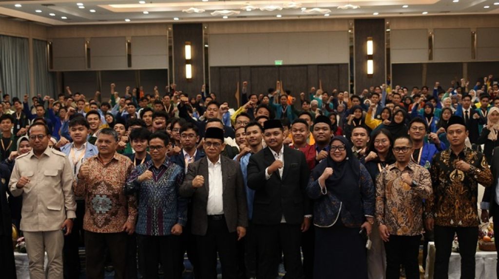 Buka Kongres PMMBN, Wamenag Ajak Mahasiswa Jadi Penjaga Moderasi dan Persatuan Bangsa