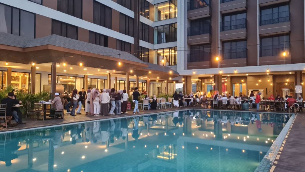 Rayakan Momen Lebaran, MYZE Hotel Sumenep Hadirkan Paket “Ramah Kantong” di Sae Rassa Restaurant