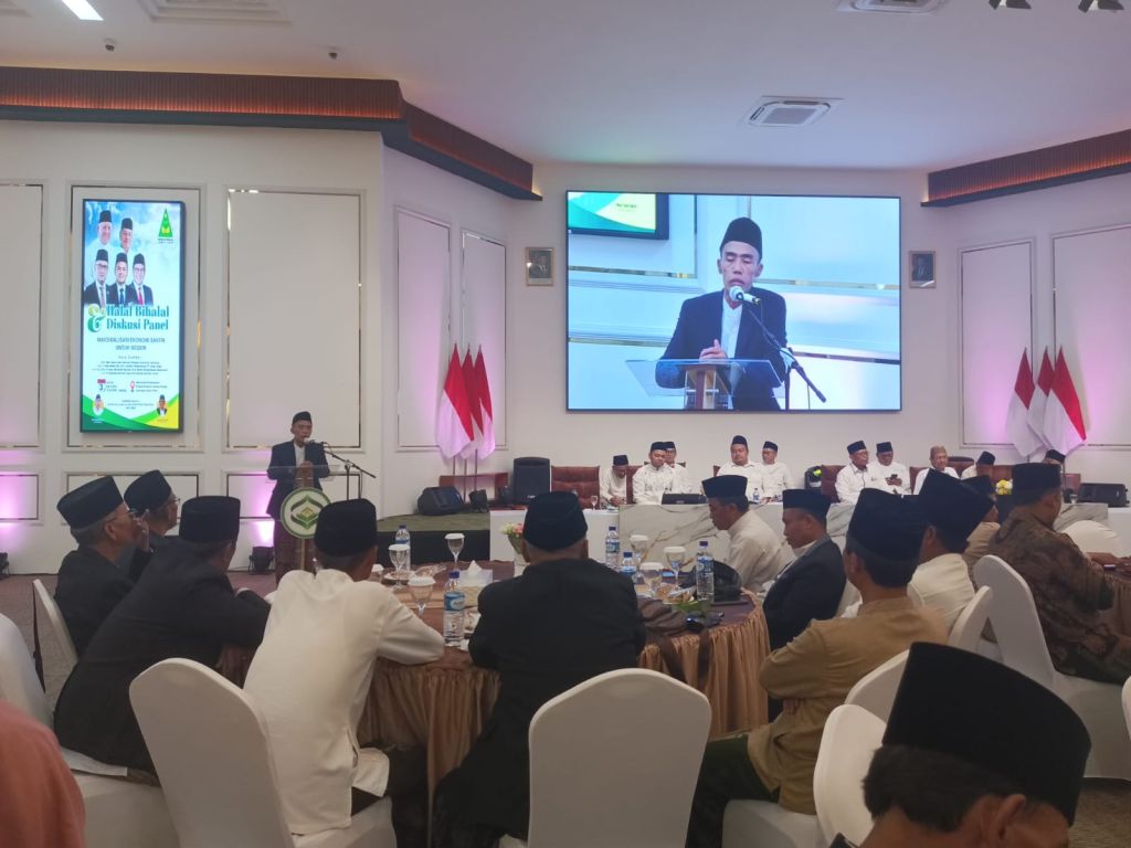 HBH PW Ikapete Jatim di Lamongan, Kaji Rois Ajak Santri Bangkitkan Ekonomi Mandiri ala Sunan Drajat