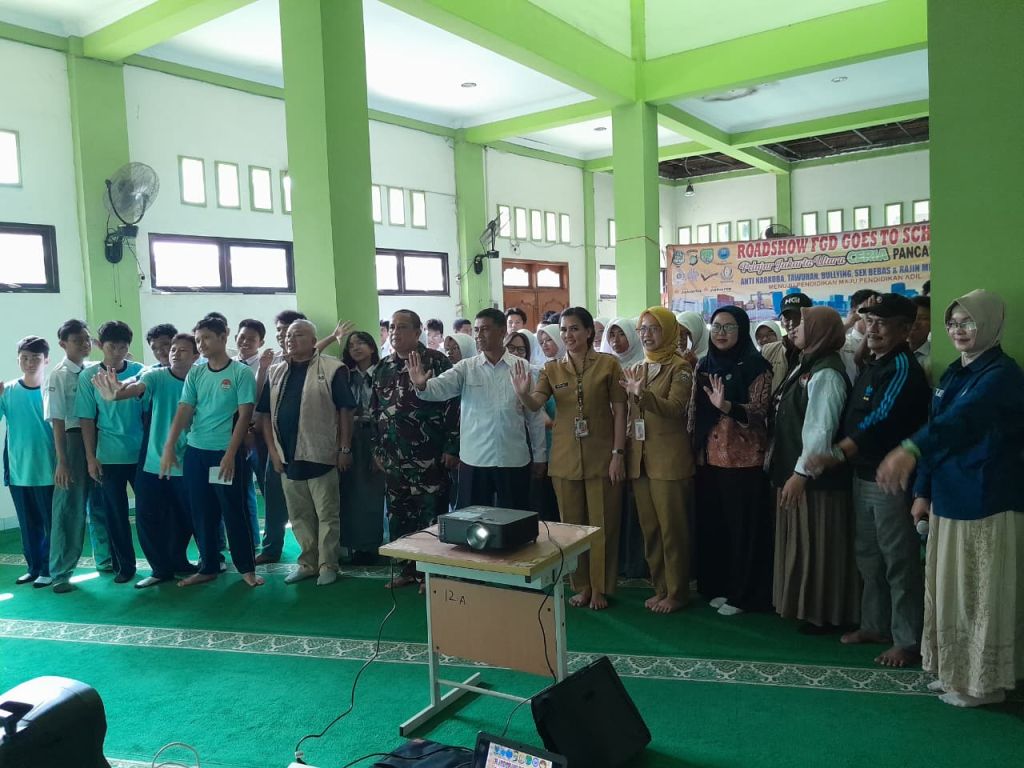 Roadshow FGD Goes To School Tanamkan Nilai Pancasila di SMA Negeri 18 Jakarta Utara