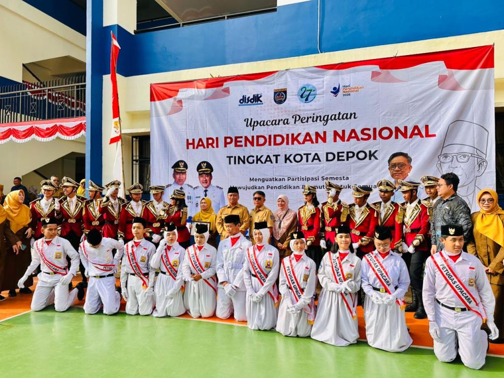 Wali Kota Depok Pimpin Upacara Hardiknas 2026, Tekankan Pendidikan Berkualitas